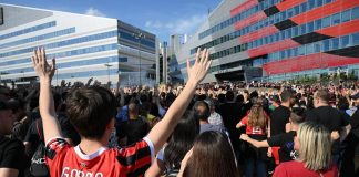 Milan-Monza, al 15′ curva rossonera abbandona lo stadio