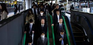 Attacco con coltello in metro a Tokyo, ferita una donna
