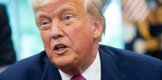 Dazi, furia di Trump sulle Barbie mentre ‘grazia’ le auto extra lusso