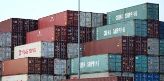 Dazi, Cina: “Valutiamo possibili negoziati con gli Usa”