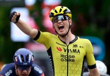 Giro d’Italia 2025, Kooij vince in volata a Viadana. Del Toro ancora rosa