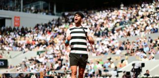 Alcaraz vince il Roland Garros, Sinner ko al super tie-break