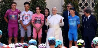 A Roma trionfa Kooij, Simon Yates vince il Giro 2025