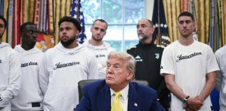 Trump parla di guerra Iran-Israele, la Juve ascolta nello Studio Ovale