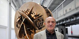 Addio ad Arnaldo Pomodoro, gigante della scultura italiana
