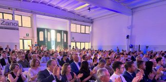 500 imprenditori all’assemblea di Apindustria: “Fare impresa è da eroi: non molliamo”