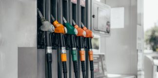 Carburanti, prosegue aumento prezzo benzina e diesel: quanto costa ora fare il pieno