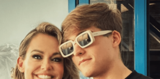 Bruganelli, il figlio Davide Bonolis compie 21 anni: “Auguri amore mio”