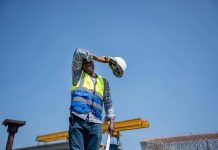 Caldo, Lombardia vieta lavoro al sole nel primo pomeriggio in agricoltura e cantieri