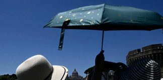 Caldo record, l’anticiclone infiamma l’Italia: ma sono in arrivo forti temporali