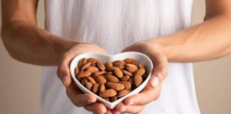 Alimentazione, esperto: “Mandorle e frutta a guscio migliorano salute cardiometabolica”