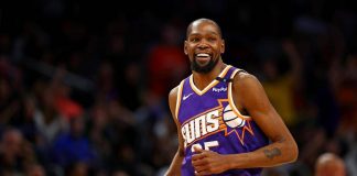 Durant e un maxi scambio in Nba: Kevin a Houston, Green e Brooks a Phoenix