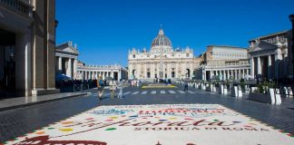 Giubileo delle Pro Loco, volontari e infioratori colorano piazza S.Pietro e via Conciliazione