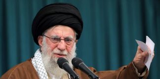 Iran, ondata di missili contro Israele. Teheran smentisce attacco a Khamenei