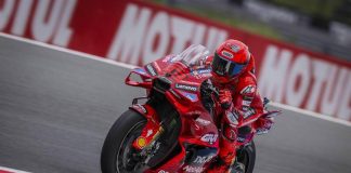 MotoGp, Marc Marquez vince gara sprint ad Assen. Quinto Bagnaia