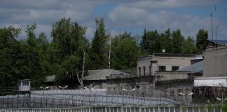 Russia, 14enne torturata in carcere e altri casi. Muratov denuncia: “Tornata figura carnefice di Stato”