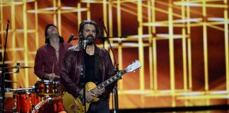 Omar Pedrini dopo l’operazione al cuore: “La voce è danneggiata, ma tornerà”