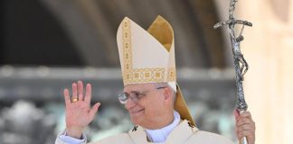 Giro d’Italia, oggi passaggio in Vaticano con saluto del Papa