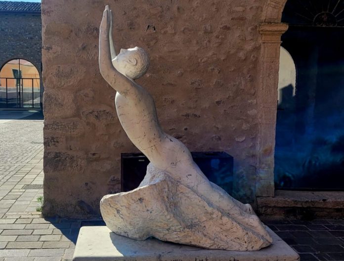 statua-mutilata-monzambano-1