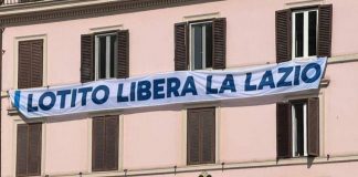 Lazio, fonti vicine a Lotito: “Striscione contro il presidente a Montecitorio? Gesto strumentale”