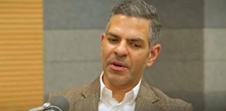 Sunjay Kapur, l’amico del principe William ingoia un’ape e muore giocando a polo