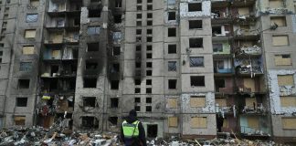Massaccio attacco russo sull’Ucraina, droni e missili anche su Kiev: almeno 4 morti