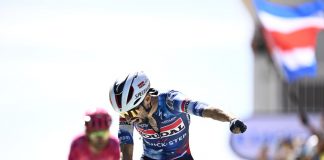 Paret-Peintre svetta sul Mont Ventoux, Pogacar resta leader