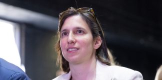 Dazi, Schlein “Una resa alle imposizioni americane”