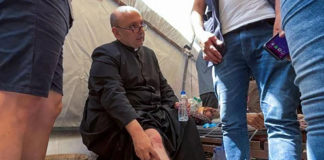 Raid Idf su chiesa cattolica: 3 morti, ferito padre Romanelli. Israele: “E’ stato un errore”