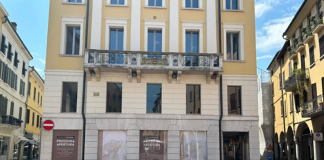 Piazza Marconi si rinnova: in arrivo la nuova sede della gioielleria Piccinini