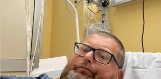Mario Adinolfi, il racconto: “Notte con dolori atroci, grazie ai medici ora sono a casa”