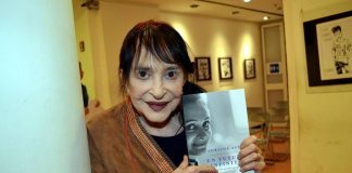 Adriana Asti, morta la grande attrice di teatro e cinema: aveva 94 anni