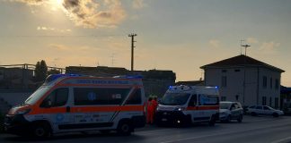 Moglia: tamponamento tra auto, cinque feriti, tra cui tre bambini