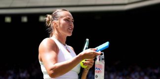 Wimbledon, malore sugli spalti. Sabalenka porta acqua e ghiaccio in tribuna