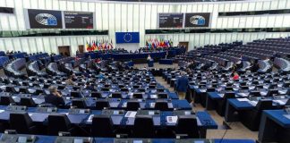 Dazi Usa, Ue: “No contromisure fino a 1 agosto, ancora nessuna chiamata tra von der Leyen e Trump”