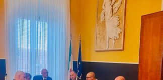 Supermercati, minacce agli operatori. Il Prefetto: “Già intensificati i controlli”