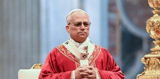L’appello di Papa Leone XIV: “La terra sta cadendo in rovina, ferite dovute al peccato”