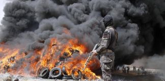 Yemen, i trafficanti legati agli Houthi vendono armi su X e WhatsApp