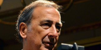 Inchiesta urbanistica Milano, Sala vestito da carcerato in post consigliere comunale Fratelli d’Italia