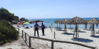Oristano, mandibola umana trovata in spiaggia: l’allarme a Torre dei Corsari