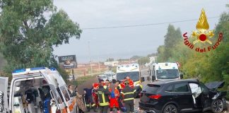 Scontro frontale tra due auto ad Arzachena, morti due ventenni: tre feriti, uno è grave