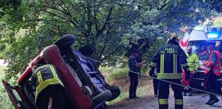 Motteggiana: giovane 20enne fuori strada, liberato dai Vigili del Fuoco e trasportato in ospedale