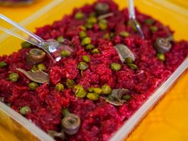 Bene carne bovina e prosciutti dop, calano prezzi latte e suini. Le previsioni Coldiretti