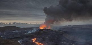 Islanda, erutta vulcano Sundhnukur: evacuati abitanti Grindavik dopo 130 scosse sismiche