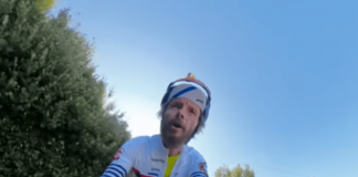 Jovanotti in bici (dopo l’incidente) da Cortona al Friuli: 770 km verso il ‘bike concert’