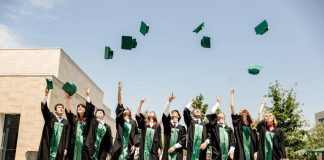 A Milano proclamati i primi laureati medici-ingegneri d’Europa