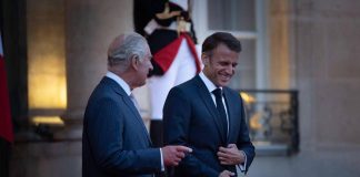 Macron in visita da Carlo III, il ‘re francofilo’ che ama ‘La Vie en Rose’