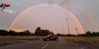 Finto carabiniere truffa un albergatore di Curtatone: denunciati due napoletani