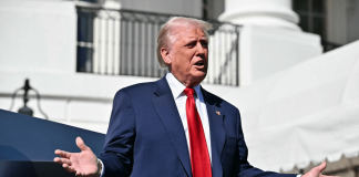 Ucraina, Trump: “Molto deluso da Putin, nuovo ultimatum abbreviato a 10-12 giorni”