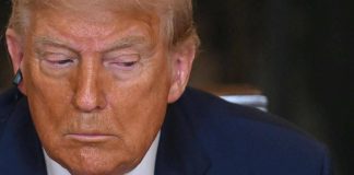 Trump: “Dazi al 35% per il Canada dal 1 agosto”. In arrivo lettera all’Ue